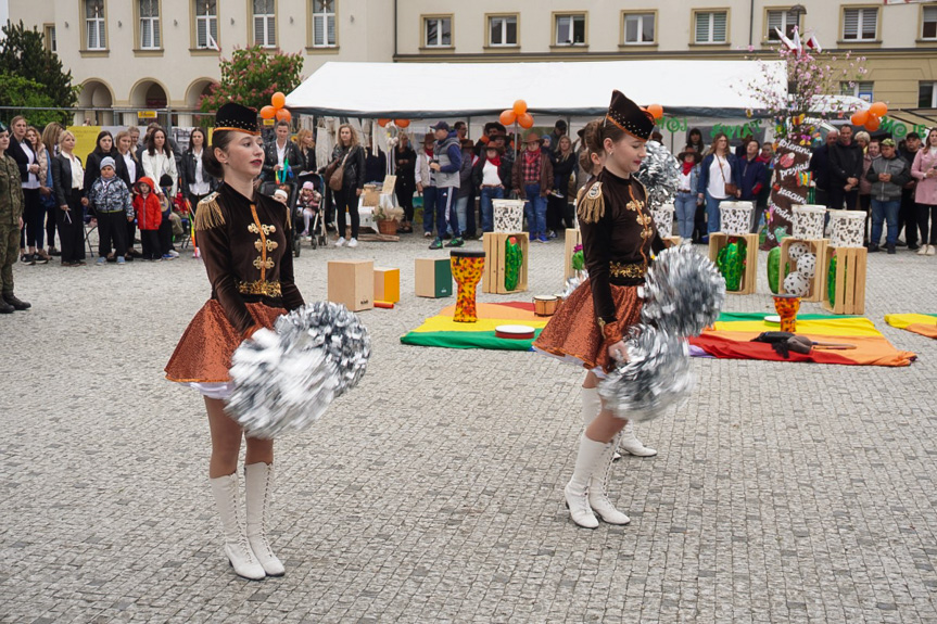 Dzień pełen uśmiechów i refleksji. Godność w Jaśle była najważniejsza