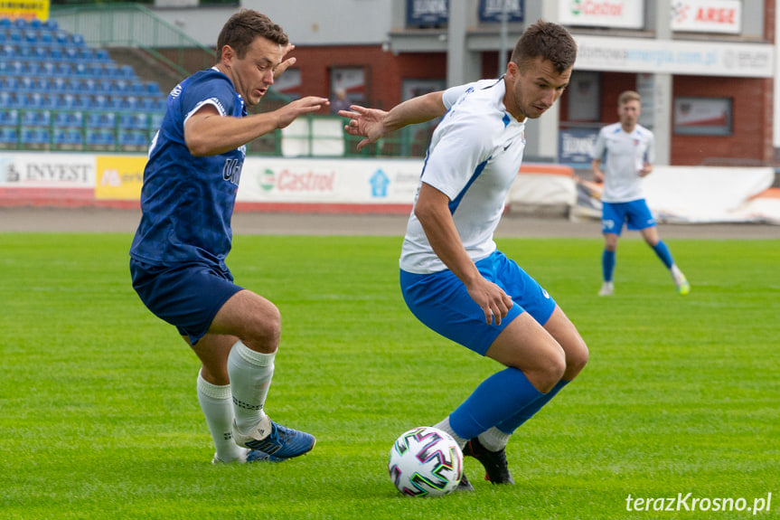 GKS Team 17 Szebnie - K.S. Karpaty Krosno 0:11