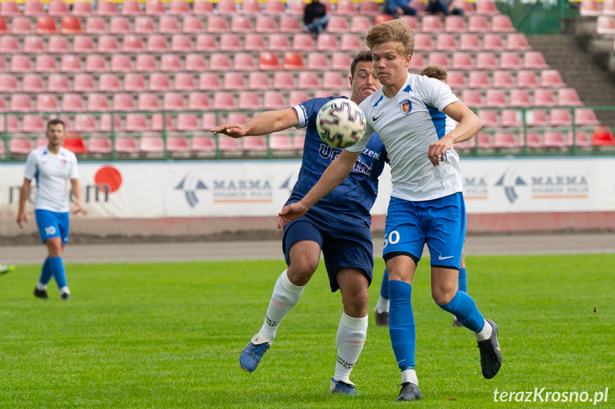 GKS Team 17 Szebnie - K.S. Karpaty Krosno 0:11