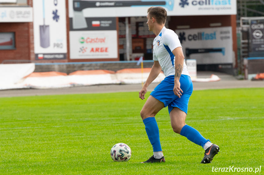 GKS Team 17 Szebnie - K.S. Karpaty Krosno 0:11