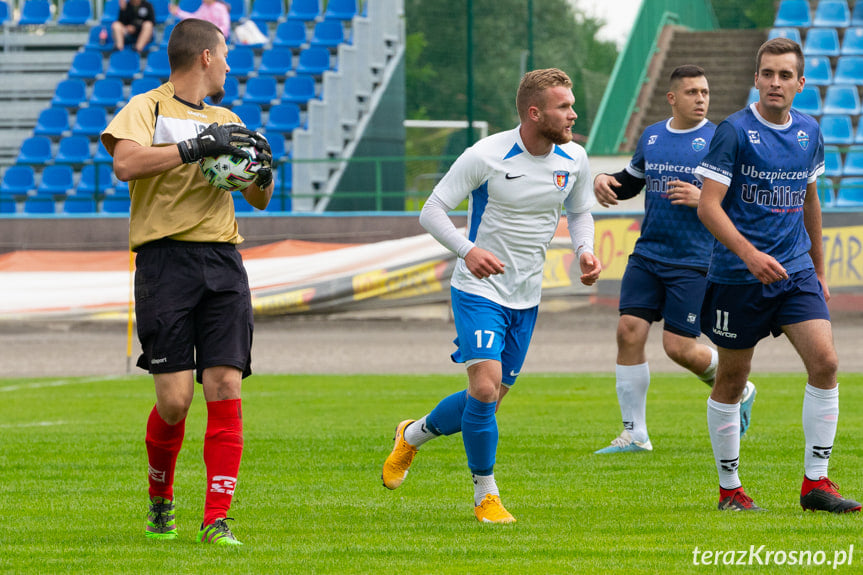 GKS Team 17 Szebnie - K.S. Karpaty Krosno 0:11