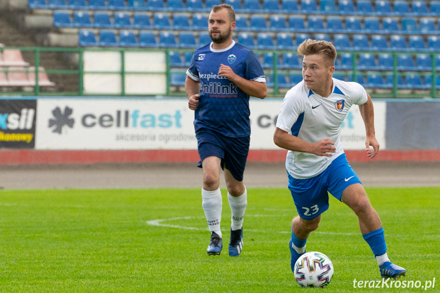 GKS Team 17 Szebnie - K.S. Karpaty Krosno 0:11