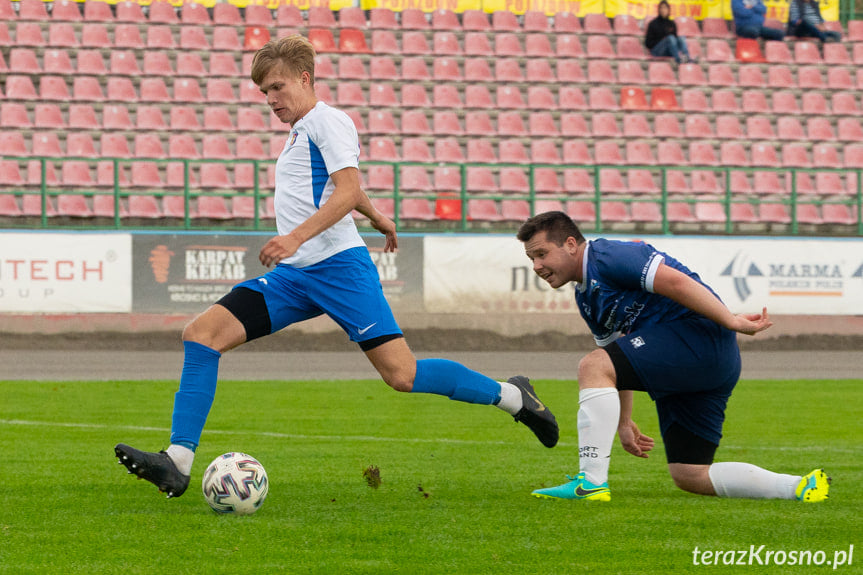 GKS Team 17 Szebnie - K.S. Karpaty Krosno 0:11
