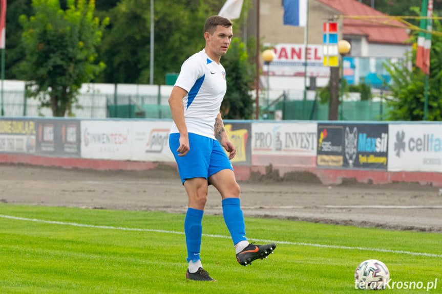 GKS Team 17 Szebnie - K.S. Karpaty Krosno 0:11