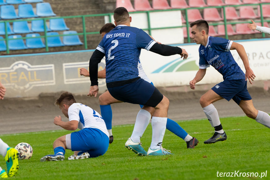 GKS Team 17 Szebnie - K.S. Karpaty Krosno 0:11