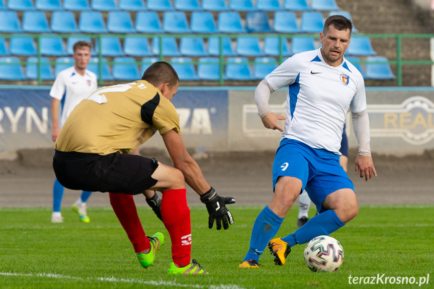 GKS Team 17 Szebnie - K.S. Karpaty Krosno 0:11