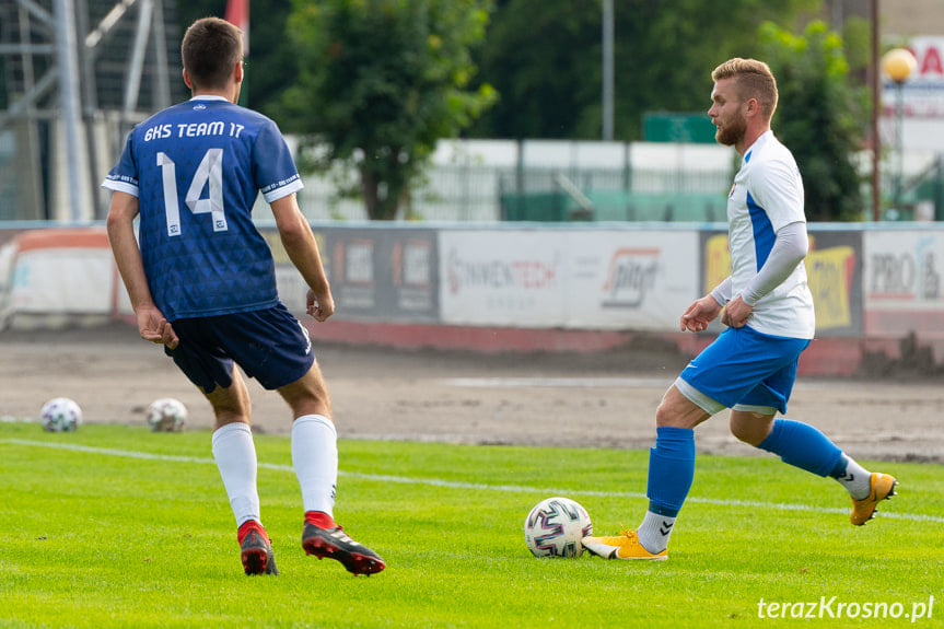 GKS Team 17 Szebnie - K.S. Karpaty Krosno 0:11