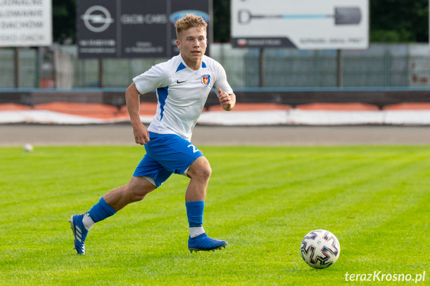 GKS Team 17 Szebnie - K.S. Karpaty Krosno 0:11