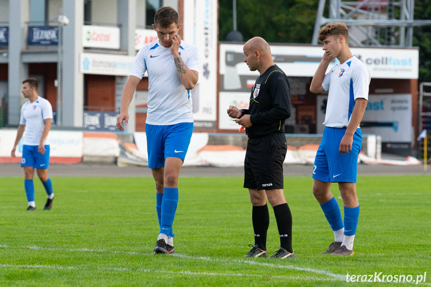 GKS Team 17 Szebnie - K.S. Karpaty Krosno 0:11