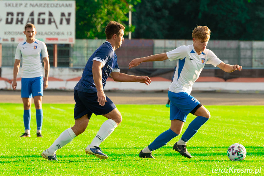 GKS Team 17 Szebnie - K.S. Karpaty Krosno 0:11