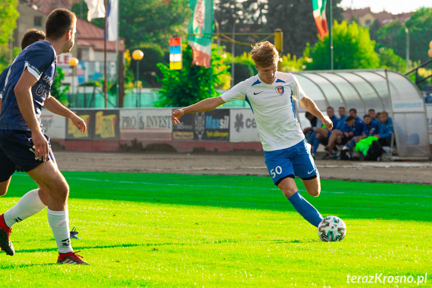 GKS Team 17 Szebnie - K.S. Karpaty Krosno 0:11