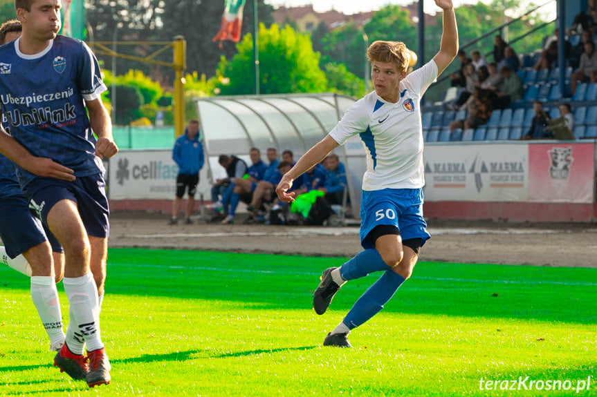 GKS Team 17 Szebnie - K.S. Karpaty Krosno 0:11