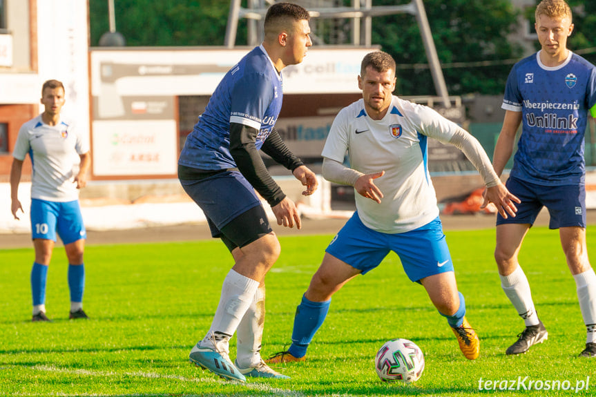 GKS Team 17 Szebnie - K.S. Karpaty Krosno 0:11