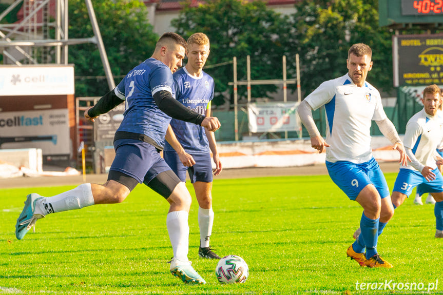 GKS Team 17 Szebnie - K.S. Karpaty Krosno 0:11