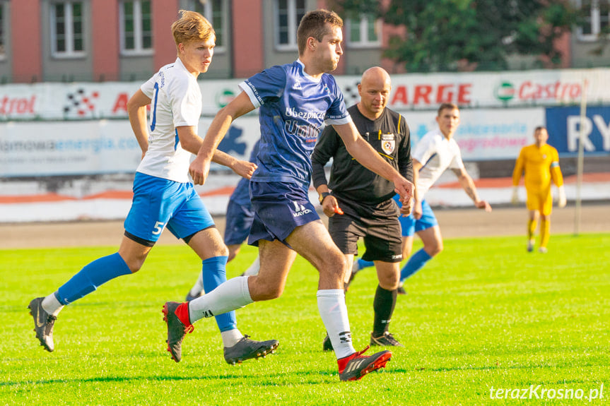 GKS Team 17 Szebnie - K.S. Karpaty Krosno 0:11