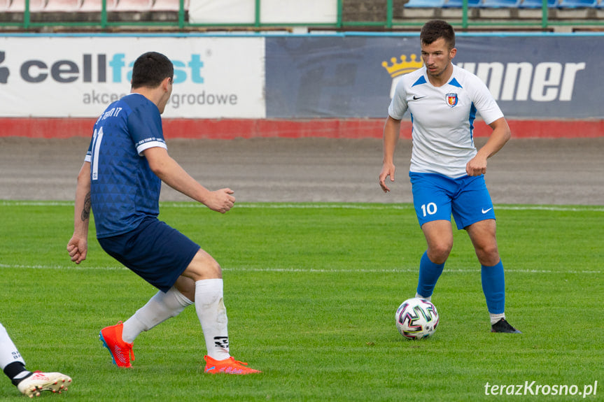 GKS Team 17 Szebnie - K.S. Karpaty Krosno 0:11