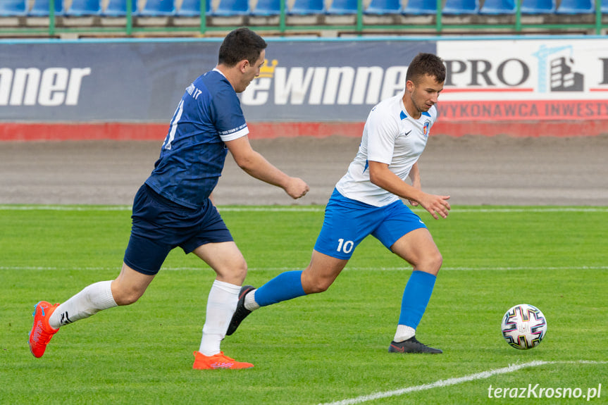 GKS Team 17 Szebnie - K.S. Karpaty Krosno 0:11