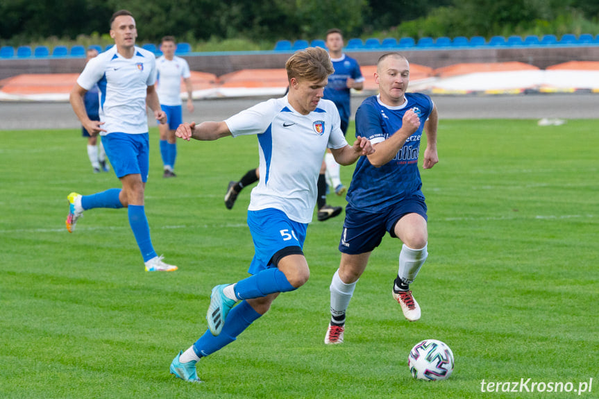 GKS Team 17 Szebnie - K.S. Karpaty Krosno 0:11