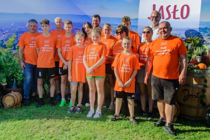 Integracja poprzez zabawę – piknik międzyosiedlowy w Jaśle