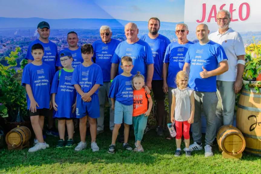 Integracja poprzez zabawę – piknik międzyosiedlowy w Jaśle