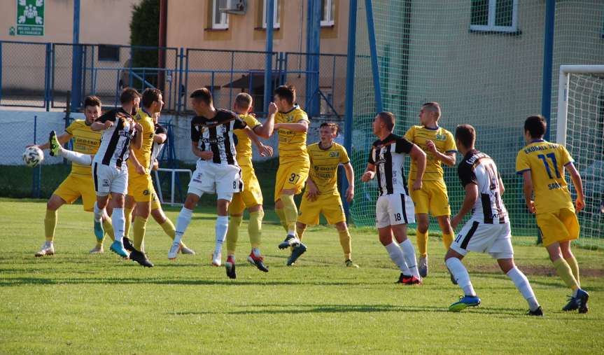 IV liga podkarpacka. Mecz Czarni Jasło - Ekoball Stal Sanok 2-0