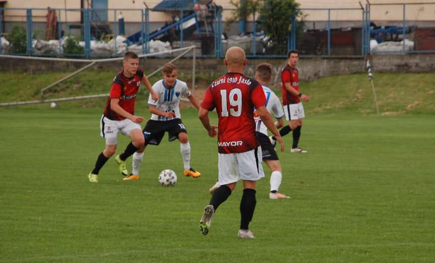 IV liga podkarpacka. Mecz Czarni Jasło - JKS Jarosław