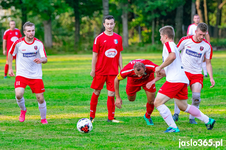 Jasiołka Świerzowa Polska - Wisłoka Błażkowa 0:0