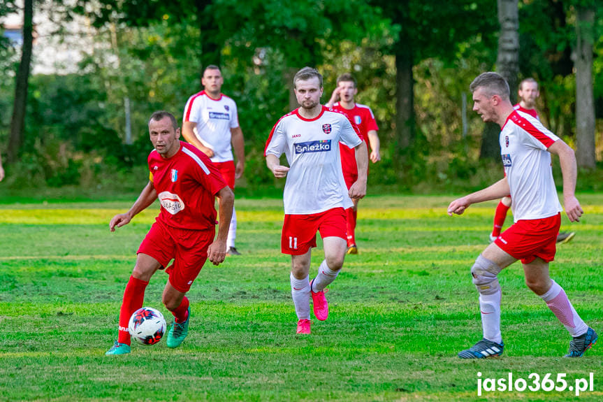 Jasiołka Świerzowa Polska - Wisłoka Błażkowa 0:0
