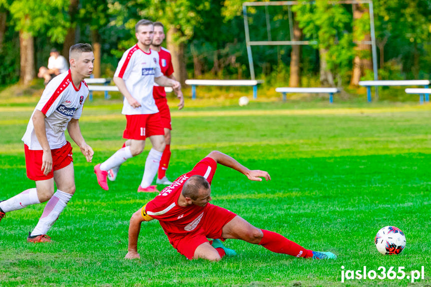 Jasiołka Świerzowa Polska - Wisłoka Błażkowa 0:0