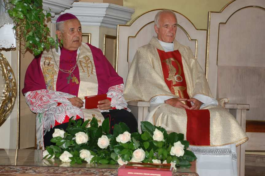 Jubileusz 60-lecia kapłaństwa i 50-lecia pracy w parafii w Nienaszowie księdza Zygmunta Kudyby