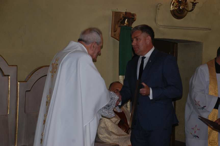 Jubileusz 60-lecia kapłaństwa i 50-lecia pracy w parafii w Nienaszowie księdza Zygmunta Kudyby