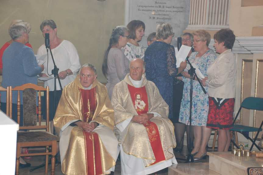 Jubileusz 60-lecia kapłaństwa i 50-lecia pracy w parafii w Nienaszowie księdza Zygmunta Kudyby