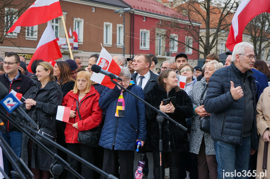 Karol Nawrocki na rynku w Jaśle