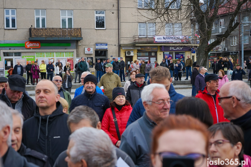 Karol Nawrocki na rynku w Jaśle