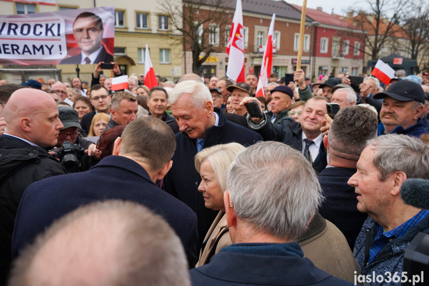 Karol Nawrocki na rynku w Jaśle