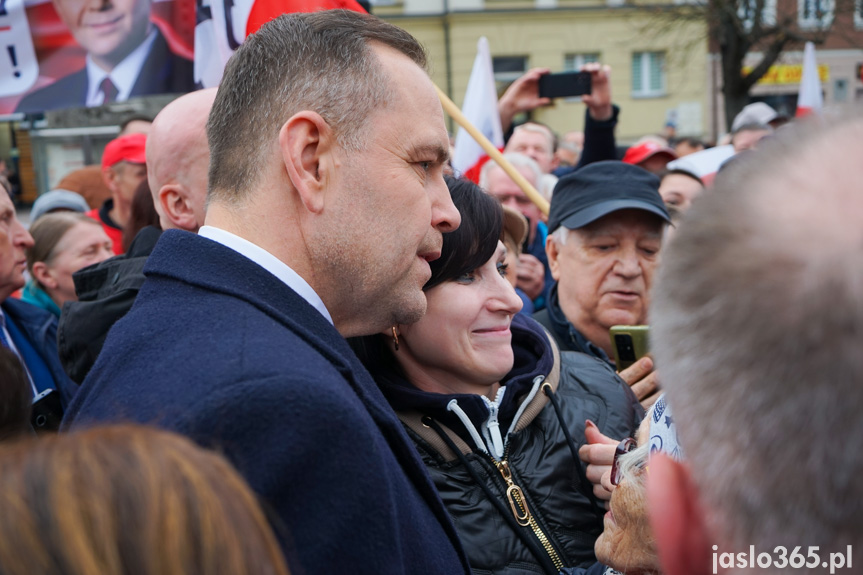 Karol Nawrocki na rynku w Jaśle