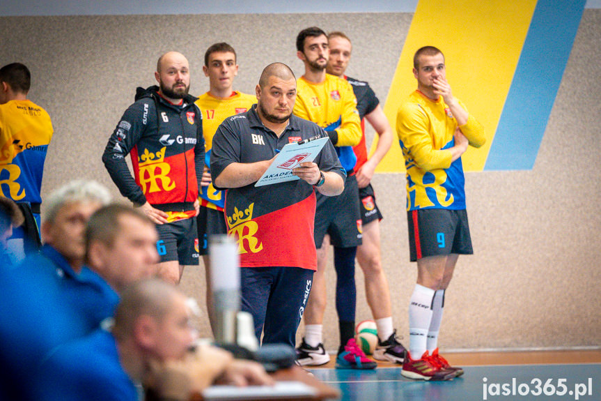 Karpaty Krosno Glass KPU w Krośnie - MKS MOSiR Jasło 2:3