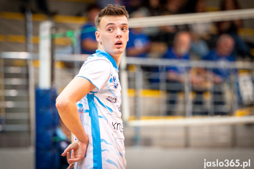Karpaty Krosno Glass KPU w Krośnie - MKS MOSiR Jasło 2:3