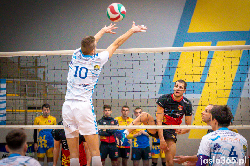 Karpaty Krosno Glass KPU w Krośnie - MKS MOSiR Jasło 2:3