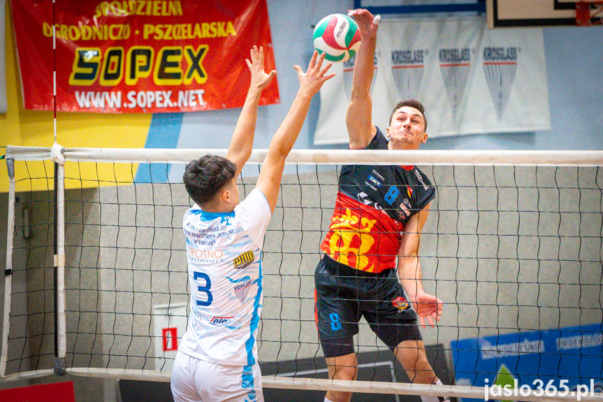 Karpaty Krosno Glass KPU w Krośnie - MKS MOSiR Jasło 2:3