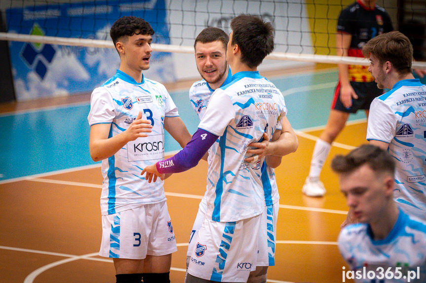 Karpaty Krosno Glass KPU w Krośnie - MKS MOSiR Jasło 2:3