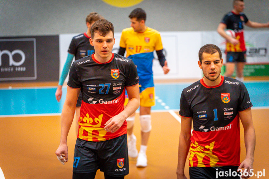 Karpaty Krosno Glass KPU w Krośnie - MKS MOSiR Jasło 2:3