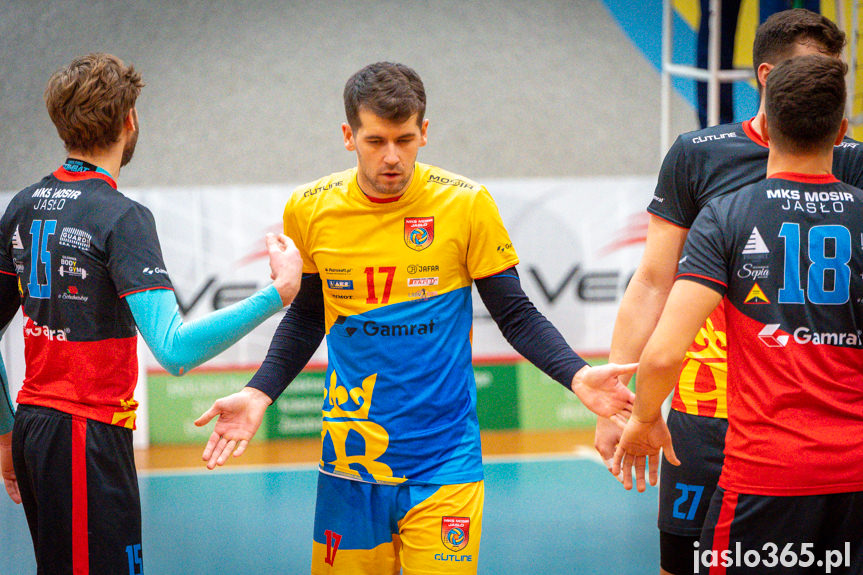 Karpaty Krosno Glass KPU w Krośnie - MKS MOSiR Jasło 2:3