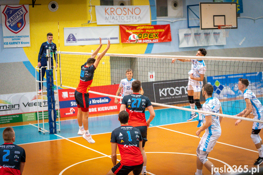 Karpaty Krosno Glass KPU w Krośnie - MKS MOSiR Jasło 2:3