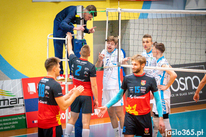 Karpaty Krosno Glass KPU w Krośnie - MKS MOSiR Jasło 2:3