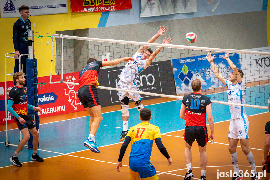 Karpaty Krosno Glass KPU w Krośnie - MKS MOSiR Jasło 2:3