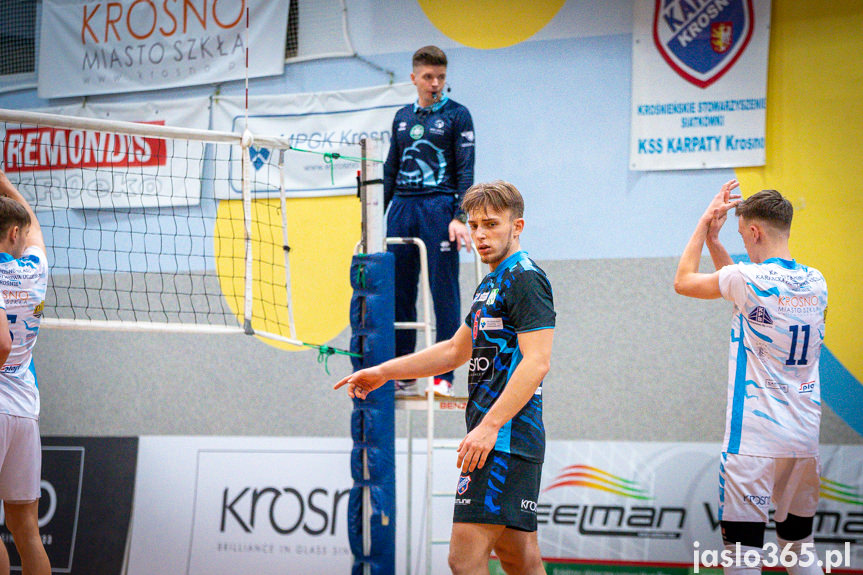 Karpaty Krosno Glass KPU w Krośnie - MKS MOSiR Jasło 2:3