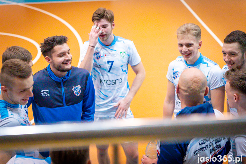 Karpaty Krosno Glass KPU w Krośnie - MKS MOSiR Jasło 2:3