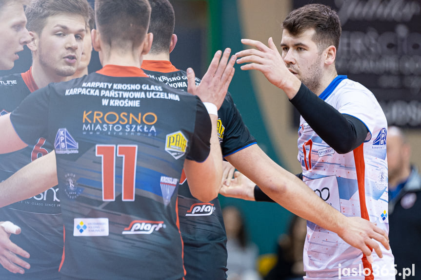 Karpaty Krosno - MKS MOSiR Jasło 3:1