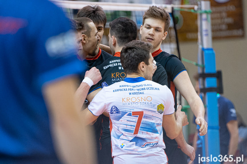 Karpaty Krosno - MKS MOSiR Jasło 3:1